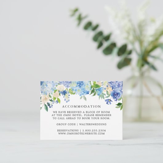 Blue Hydrangea Floral Wedding Cards Begleitkarte (Stehend Vorderseite)