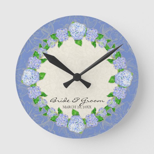 Blue Hydrangea Lace Floral Formal Wedding Geschenk Runde Wanduhr (Vorderseite)