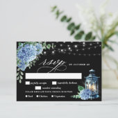 Blue Hydrangea Lantern Black Boho Wedding RSVP Karte (Stehend Vorderseite)