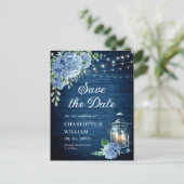 Blue Hydrangea Lantern Wedding Save the Date Postkarte (Stehend Vorderseite)