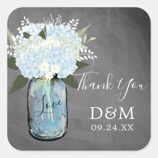 Blue Hydrangea Mason Jar Chalkboard Gastgeschenk H Quadratischer Aufkleber (Vorderseite)
