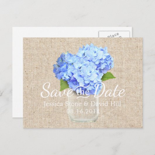 Blue Hydrangea Mason Jar Wedding Save the Date Ankündigungspostkarte (Vorne/Hinten)