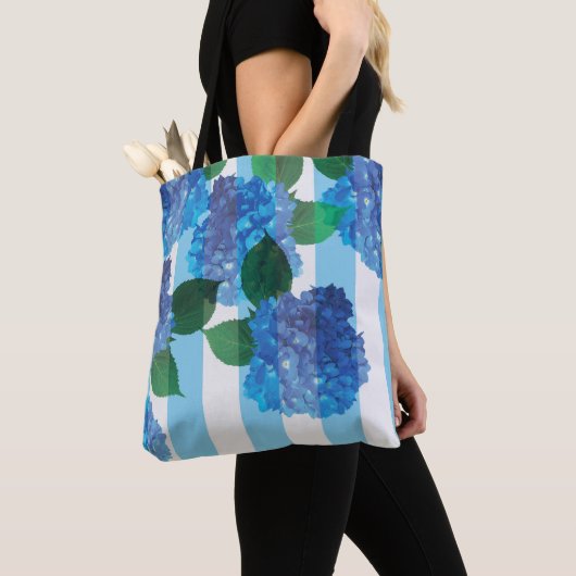Blue Hydrangea mit Stripes-Tasche Tasche (Von Nahem)