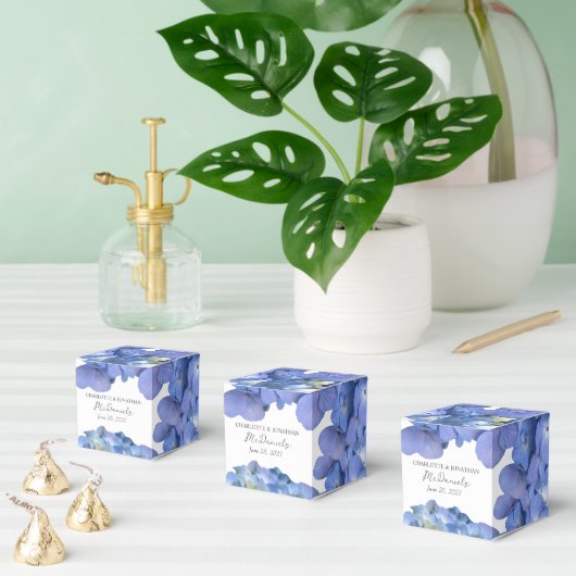 Blue Hydrangea Petals Hochzeit Personalisierter Na Geschenkschachtel (Zahlreiche)