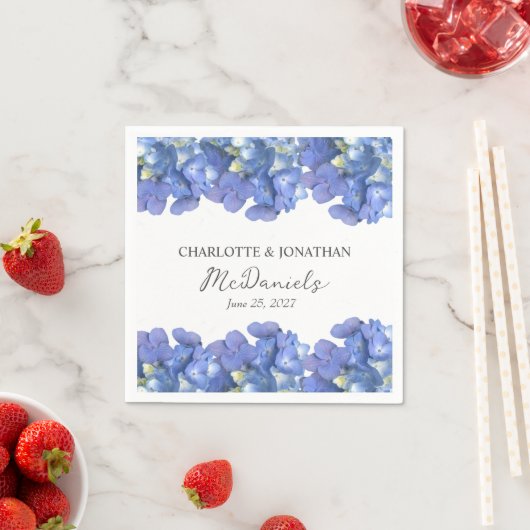 Blue Hydrangea Petals Hochzeit Personalisierter Na Serviette (Beispiel)