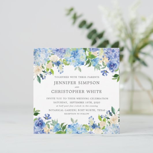 Blue Hydrangea Square Hochzeitskarten Einladung (Stehend Vorderseite)