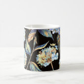 Blue Hydrangea Wasserfarbe: Dunkles, nahtloses Mus Kaffeetasse (Mittel)