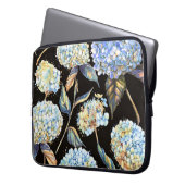Blue Hydrangea Wasserfarbe: Dunkles, nahtloses Mus Laptopschutzhülle (Vorderseite Links)