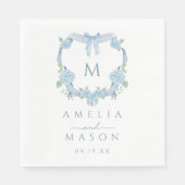 Blue Hydrangea Watercolor Monogram Crest Wedding Serviette (Vorderseite)