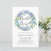 Blue Hydrangea Wreath Bridal Brunch Einladung (Stehend Vorderseite)