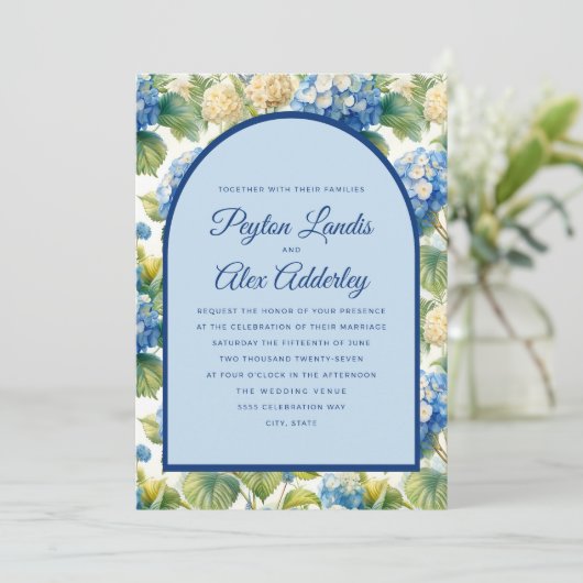 Blue Hydrangeas Floral Arch Wedding Einladung (Stehend Vorderseite)