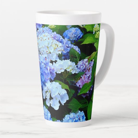 Blue Hydrangeas Latte Tasse (Rechte Ecke)