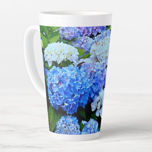 Blue Hydrangeas Latte Tasse (Linke Ecke)