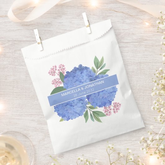 Blue Hydrangeas Modern Bouquet Custom Geschenktütchen (Ausgeschnitten)