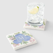 Blue Hydrangeas Modern Bouquet Custom Monogram Steinuntersetzer (Seitenansicht)