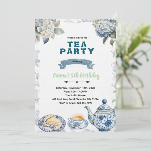 Blue Hydrangeas tea party Invitation Einladung (Stehend Vorderseite)