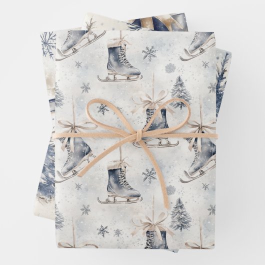 Blue Ice Skates Snowflakes Christmas Trees Gifts Geschenkpapier Set (Beispiel)
