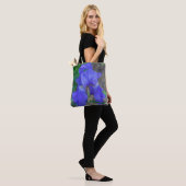 Blue Iris Blume Tote Beutel Tasche (Am Model)