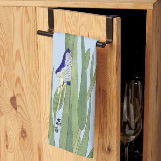 Blue Irises von Ohara Koson Geschirrtuch (Drittel gefaltet)