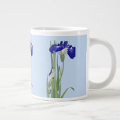 Blue Irises von Ohara Koson Jumbo-Tasse (Rechts)