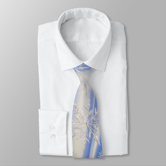 Blue & Ivory Winter Snow and Ice Snowflake Swirl Krawatte (Gebunden)