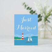 Blue Just Married Lighthouse & Sailboat Wedding Ankündigungspostkarte (Stehend Vorderseite)