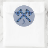 Blue Kariert Monogram Two Axes Runder Aufkleber (Tasche)