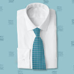 Blue Kariert Neck Tie Krawatte<br><div class="desc">Eine fröhliche blaue karierte Muster Krawatte . Tragen Sie es jeden Tag oder für besondere Anlässe . © ArianeC Illustrations-Alle Rechte vorbehalten</div>