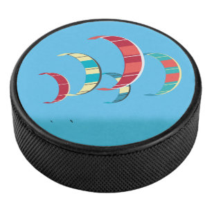 Blue Kite Surfing Eishockey Puck