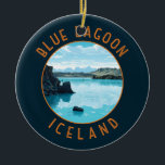 Blue Lagoon Island Distressed Circle Keramik Ornament<br><div class="desc">Blue Lagoon Island Vektorgrafik Design. Die Blaue Lagune ist ein geothermischer Wellness-Center im Südwesten Islands. Der Wellness-Center befindet sich in einem Lavafeld in der Nähe von Grindavík und vor dem Berg Þorbjörn auf der Halbinsel Reykjanes.</div>