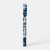 Blue Leaf Berry Pattern iPhone 16 Hülle (Rechte Seite)