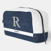 Blue Leather Textur White Monogram Name Dopp Kit Waschbeutel (Rechte Ecke)