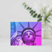 Blue Lila Pop Art Statue of Liberty New York Postkarte (Stehend Vorderseite)