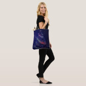Blue Lila Weihnachtsbaum Festival Moon and Stars Tasche (Am Model)
