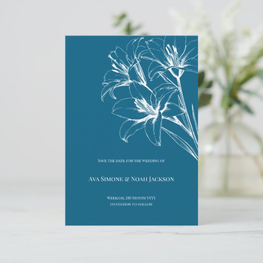Blue Lily Kontur Wedding Save The Date (Stehend Vorderseite)