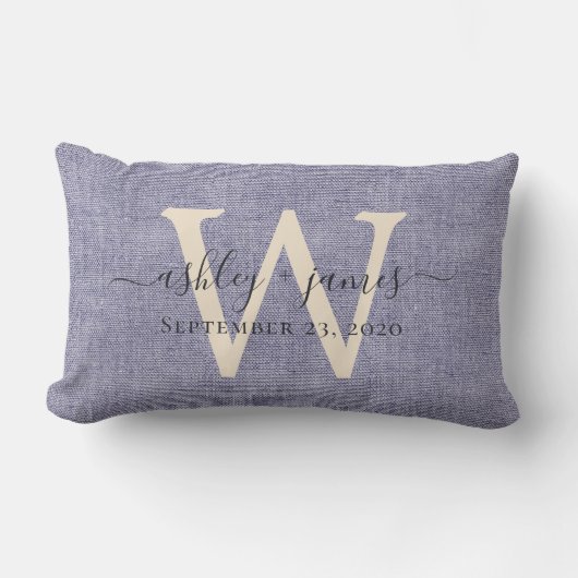 Blue Linen Ivory Monogram Wedding Keepake Lendenkissen (Vorderseite)