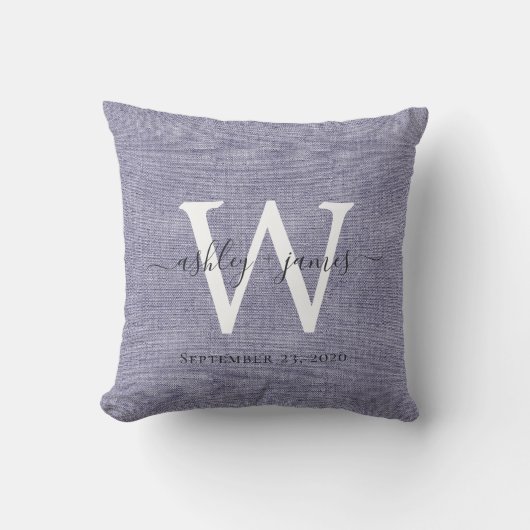 Blue Linen White Monogram Wedding Keepake Kissen (Vorderseite)