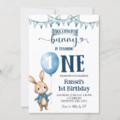 Blue Little Bunny First Birthday Invitation Einladung (Vorderseite)