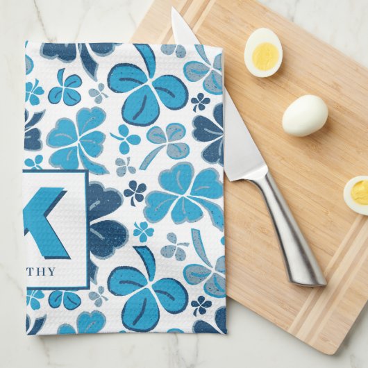 Blue Lucky Kleeblatt Clover Pattern Mit Monogramm Geschirrtuch (Viertel Falte)