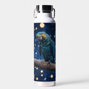 Blue Majestät: The Blue Macaw on Dreamy Blue Bokeh Trinkflasche