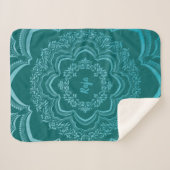 Blue Mandala on a Dark Green Background Sherpadecke (Vorderseite (Horizontal))