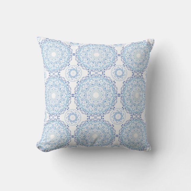 Blue Mandala Pattern Throw Kissen (Vorderseite)