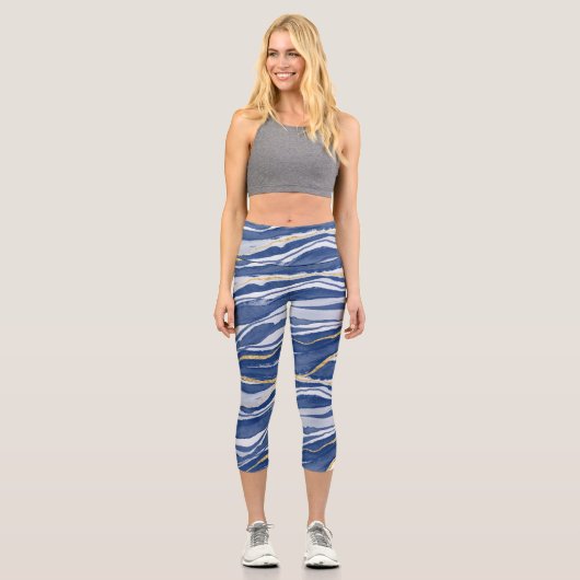Blue Marble Agate Gold Glitzer Capri Leggings (Vorderseite)