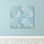 Blue Marigolds (von William Morris) Leinwanddruck (Insitu (Holzboden))