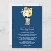Blue Mason Jar Daisies Yellow Sunflowers Hochzeit Einladung (Vorderseite)