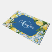 Blue Mediterranean Lemon Monogram Name New Zuhause Fußmatte (Schrägansicht)
