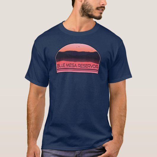 Blue Mesa Reservoir Colorado Red Sunrise T-Shirt (Vorderseite)