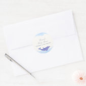 Blue Minimalistisch Boho Ocean Dolphin Baby Dusche Runder Aufkleber (Umschlag)