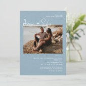 Blue Minimalistisch Foto Wedding Einladung (Stehend Vorderseite)