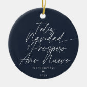 Blue Minimalistisch Modern Script Feliz Navidad Keramik Ornament (Vorne)
